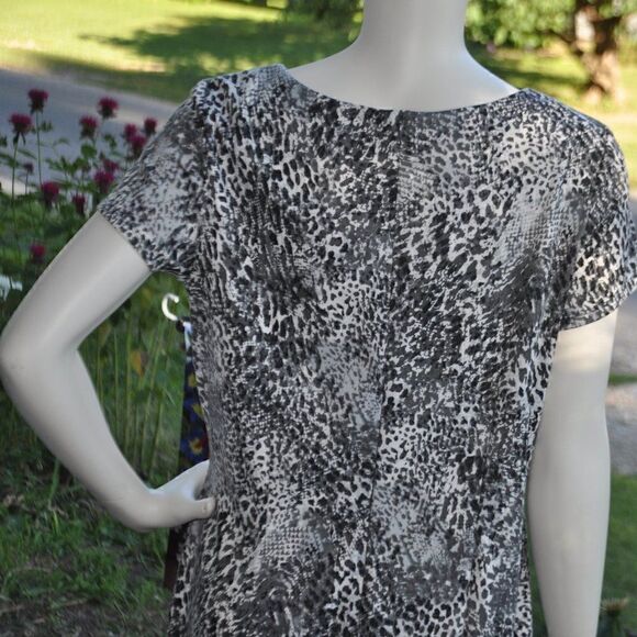 2/$12 AGB Dress Size 14  Animal Print  BUNDLE ONLY - Picture 5 of 7